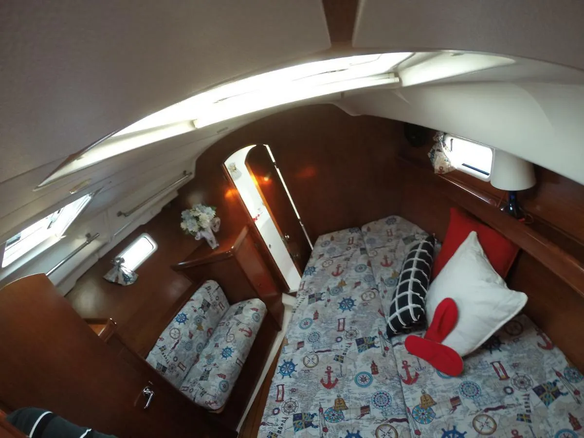 Tekne Yacht Suite Marina Di Grosseto