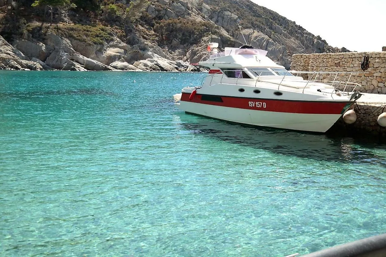 Tekne Yacht Suite Marina Di Grosseto
