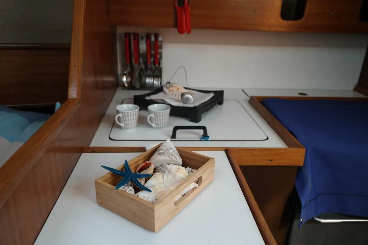 Yacht Suite Marina Di Grosseto Tekne