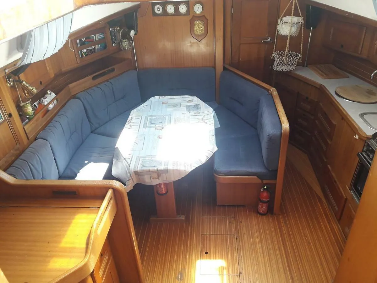Yacht Suite Marina Di Grosseto İtalya